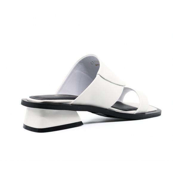 NEW ALL BLACK women's angle mule in white - Picture 6 of 7
